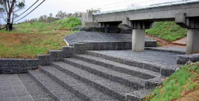 橋東區域雙隔板雷諾護墊